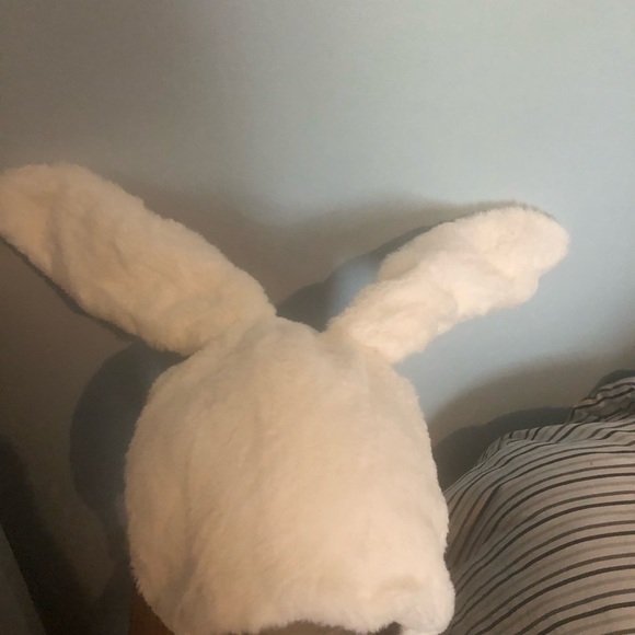 Kids Hat with rabbits ears - Picture 2 of 3